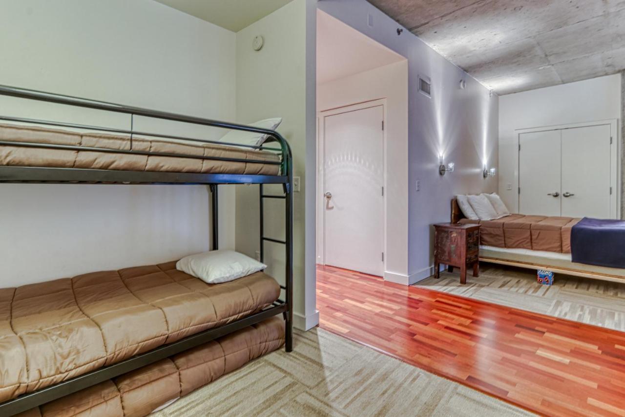 Oak Street Lofts Hotel Худ Ривър Екстериор снимка
