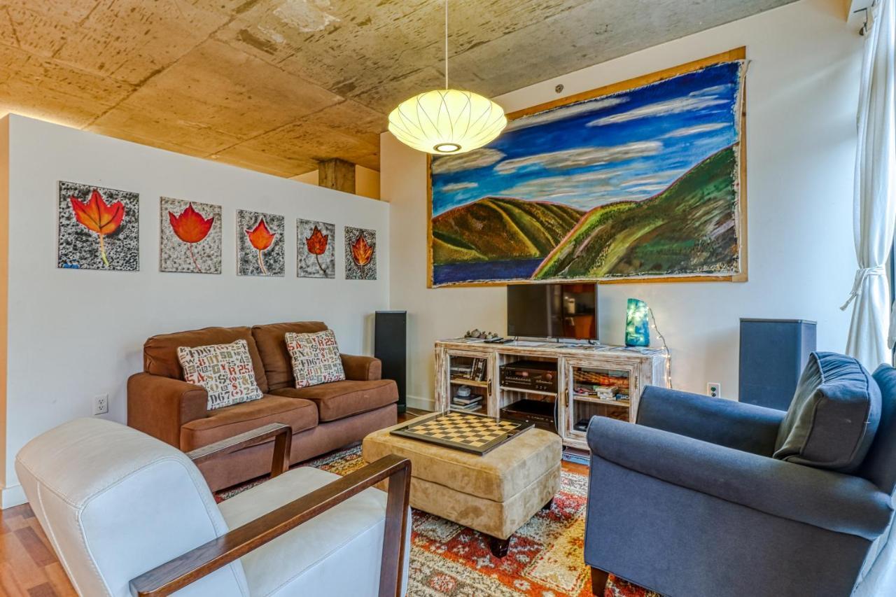 Oak Street Lofts Hotel Худ Ривър Екстериор снимка
